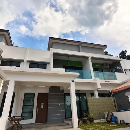 75 Pangkor Ocean Villa Pekan Pangkor Exterior photo